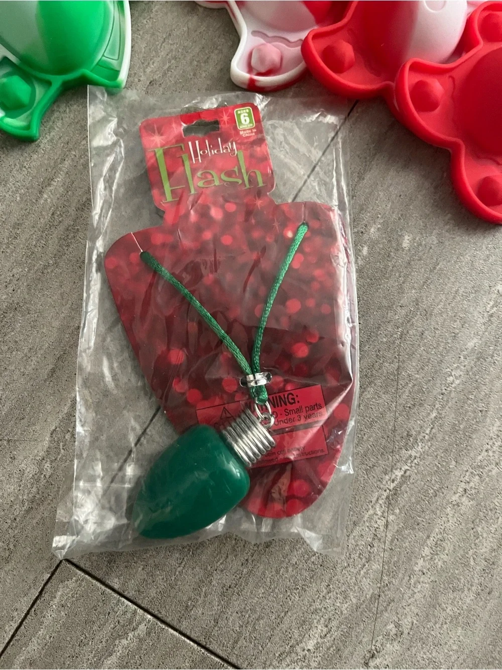 New Set 25 Light Up Christmas Tree Bulb Necklaces & 6 Pop Fidget Keychains